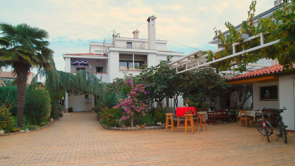 Casa Bianca Apartman Medulin Kültér fotó