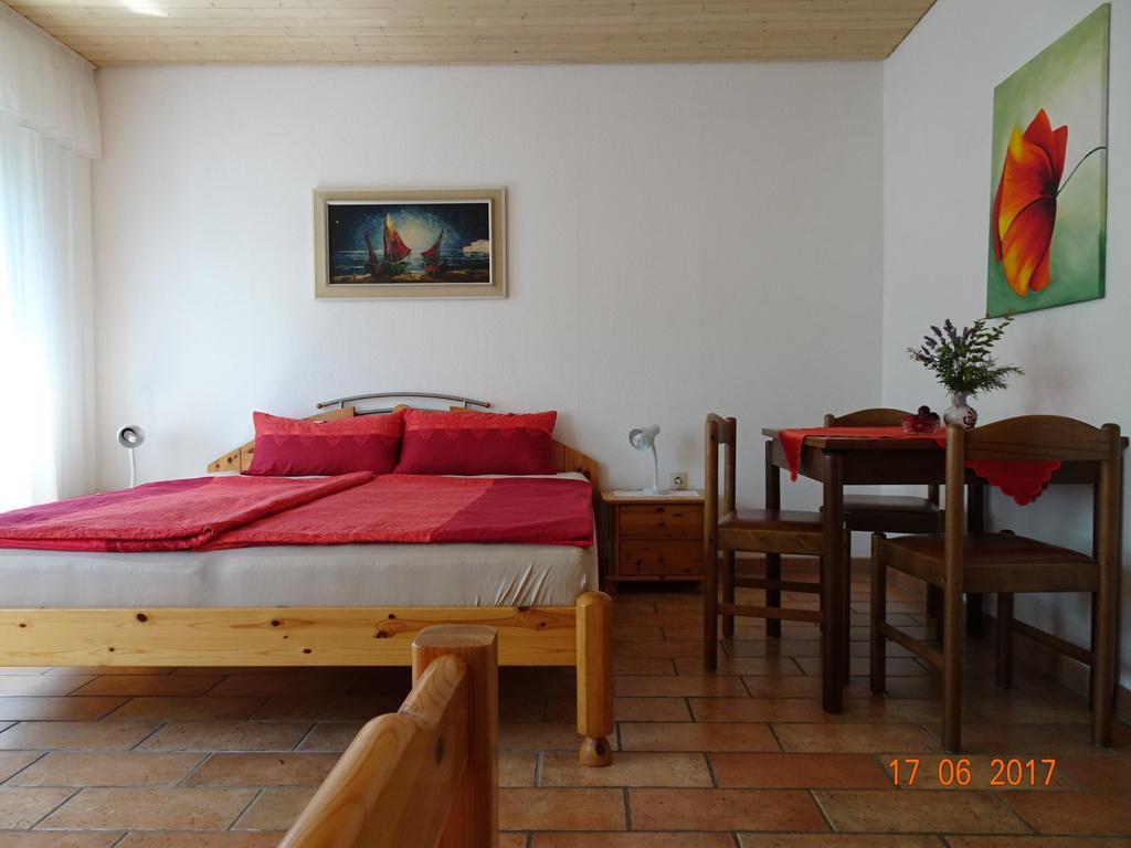 Casa Bianca Apartman Medulin Kültér fotó